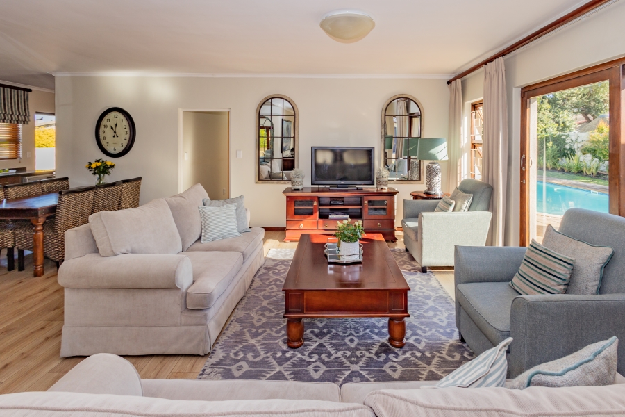 4 Bedroom Property for Sale in Sonstraal Western Cape